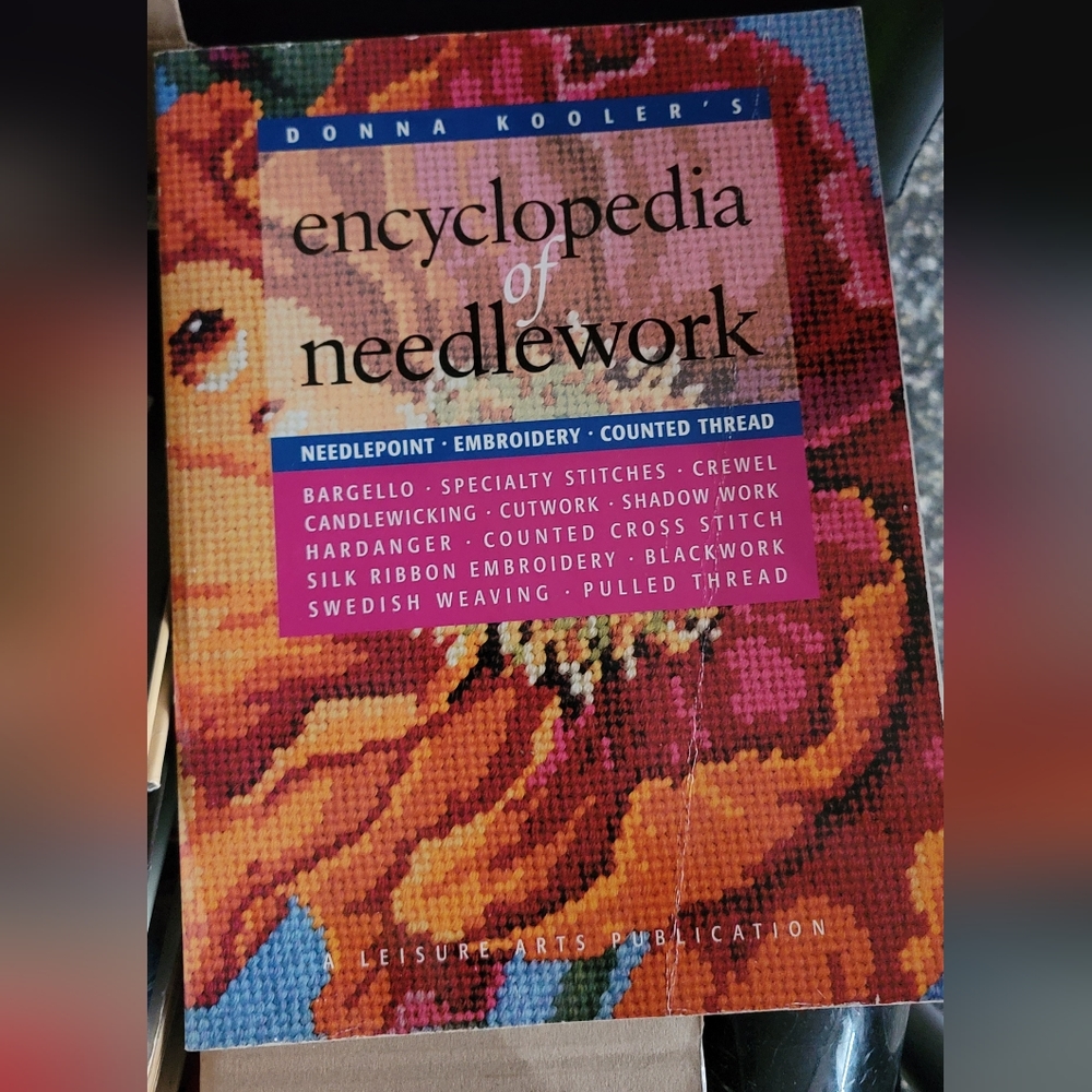  Donna Kooler's Encyclopedia of Needlework Embroidery Needlepoint Book